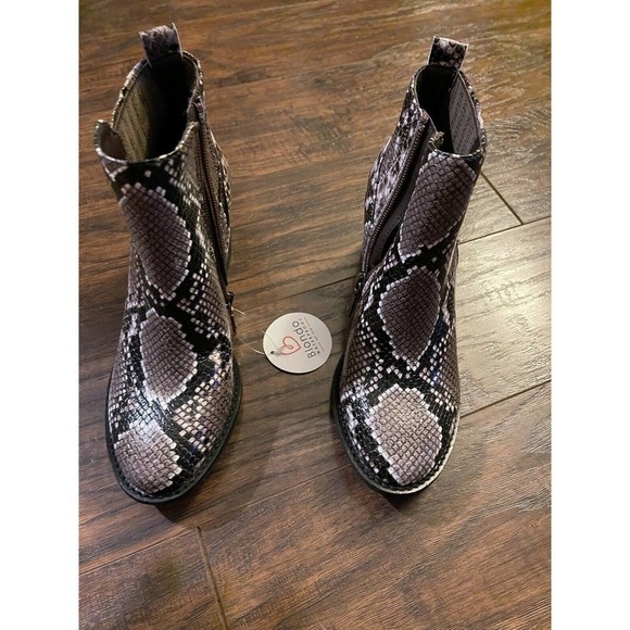 Blondo Waterproof Ankle Boots - Faux Snakeskin 2.5" Block Heel Women's Size 6.5 - Picture 3 of 6